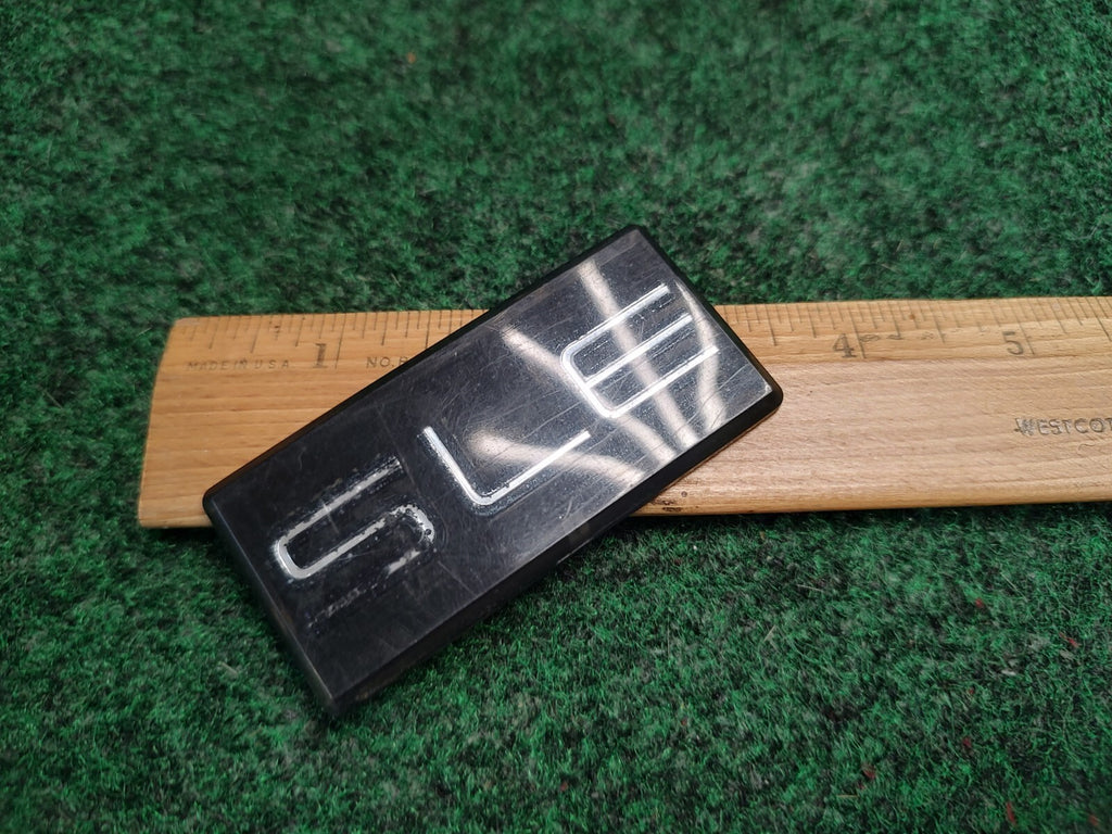 GMC SIERRA CHEVY SILVERADO TRUCK SLE EMBLEM LOGO BADGE SIGN SYMBOL USED 3S8