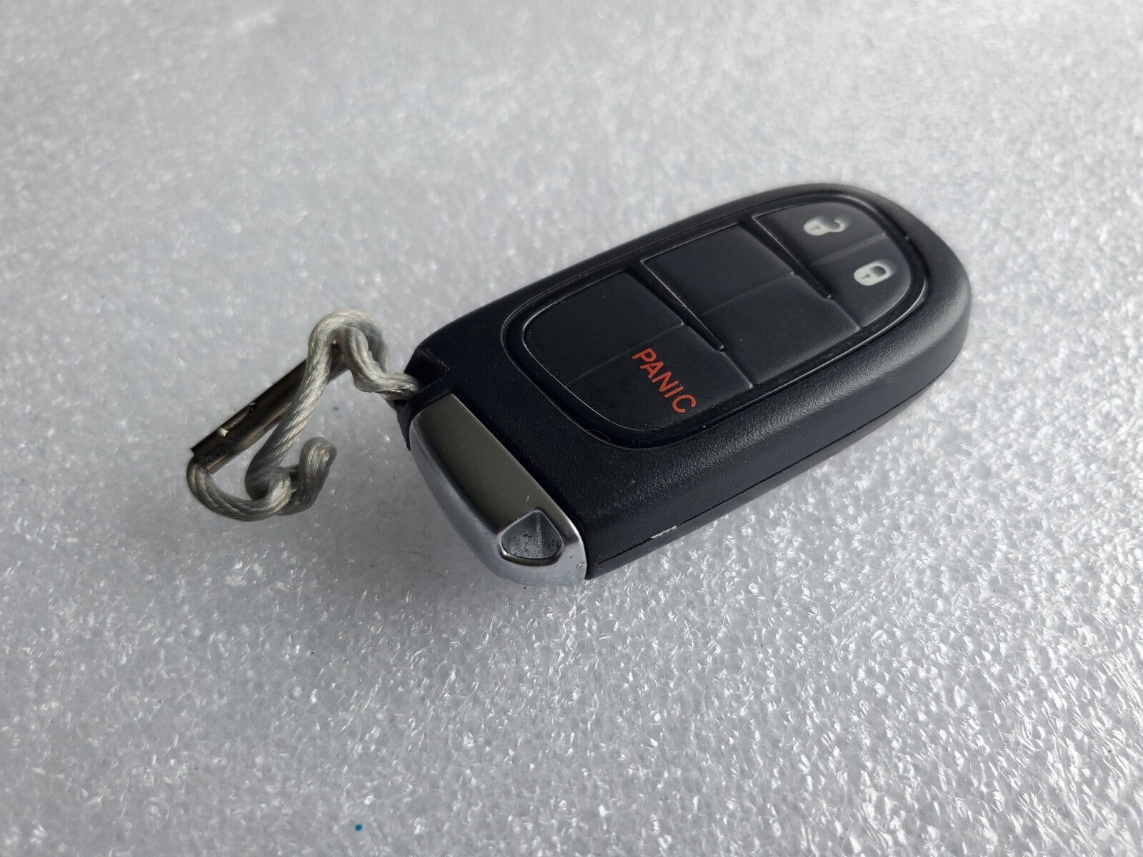 Smart Proximity Key for 2014-2020 Jeep Cherokee GQ4-54T 68105087AG 3 Button