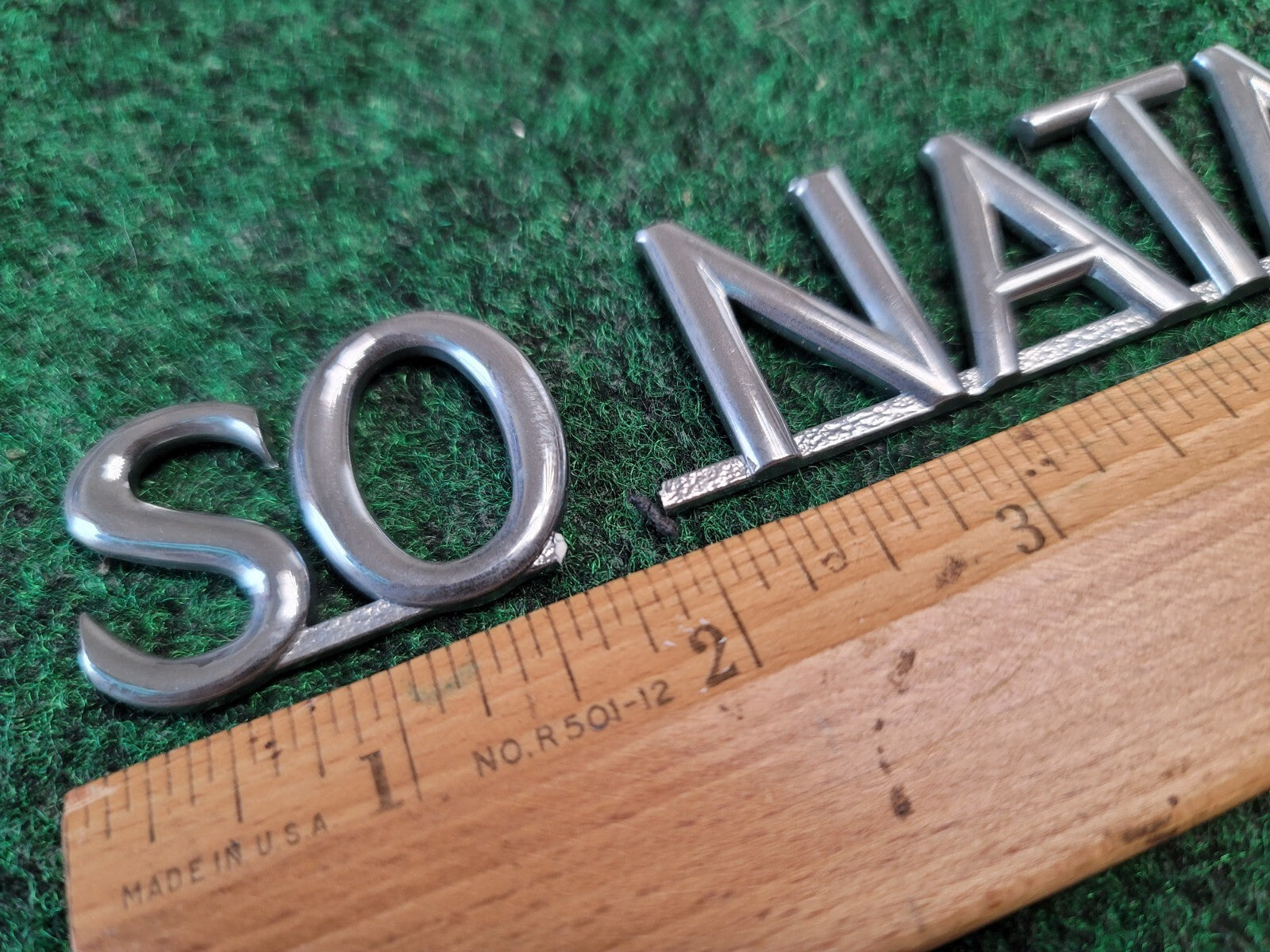 02 03 04 05 Hyundai Sonata Emblem Badge Logo Letters Trunk Rear Chrome OEM 2M4