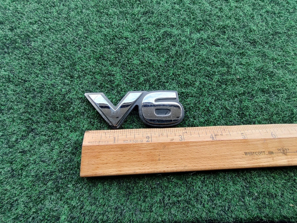 1995-02 Honda Passport "V6" Rear Hatch  Liftgate Emblem OEM #8-97149-036-0 5S2