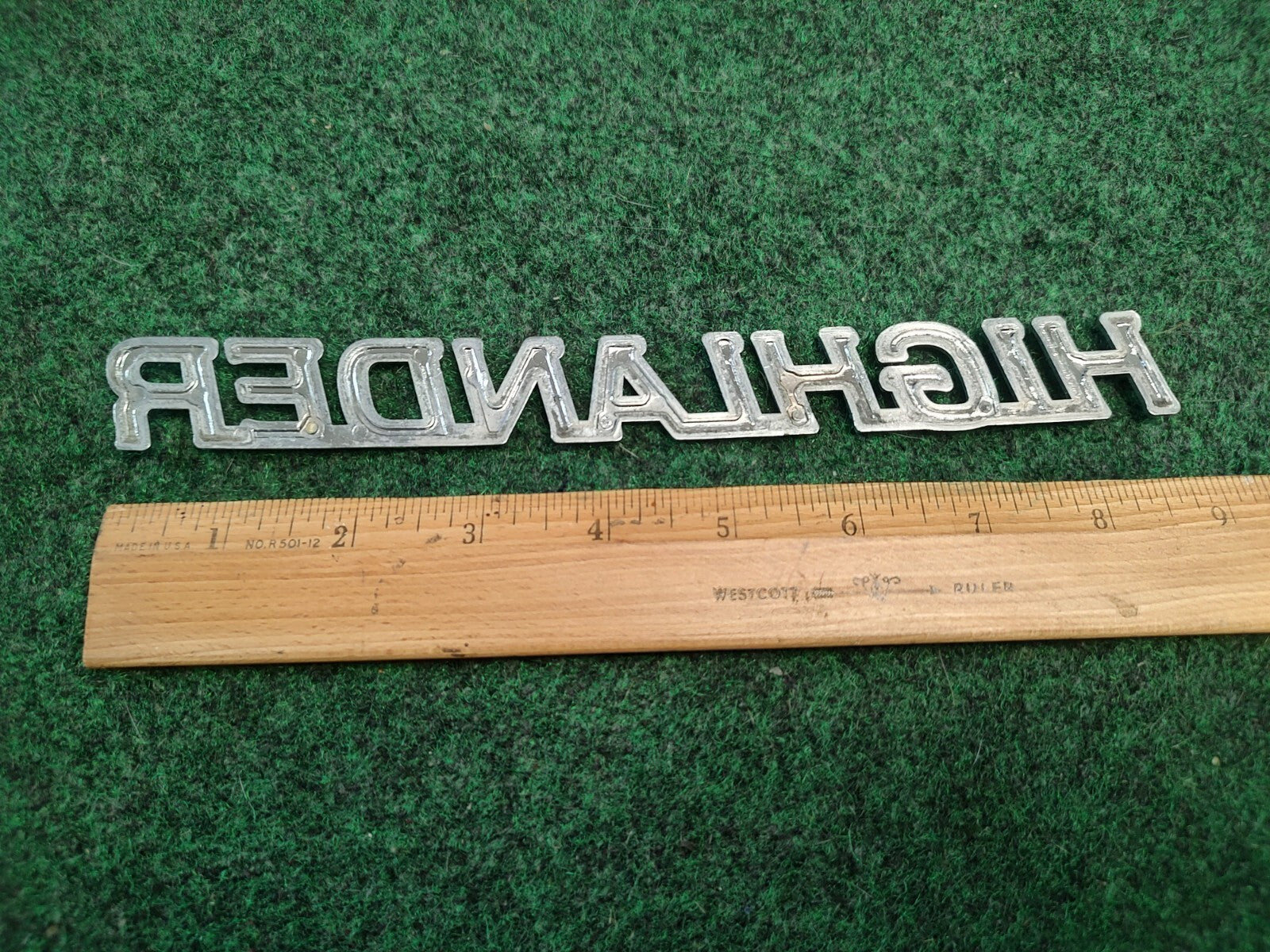 01 02 03 04 05 06 07 TOYOTA HIGHLANDER REAR LID EMBLEM LOGO BADGE SYMBOL 1S7