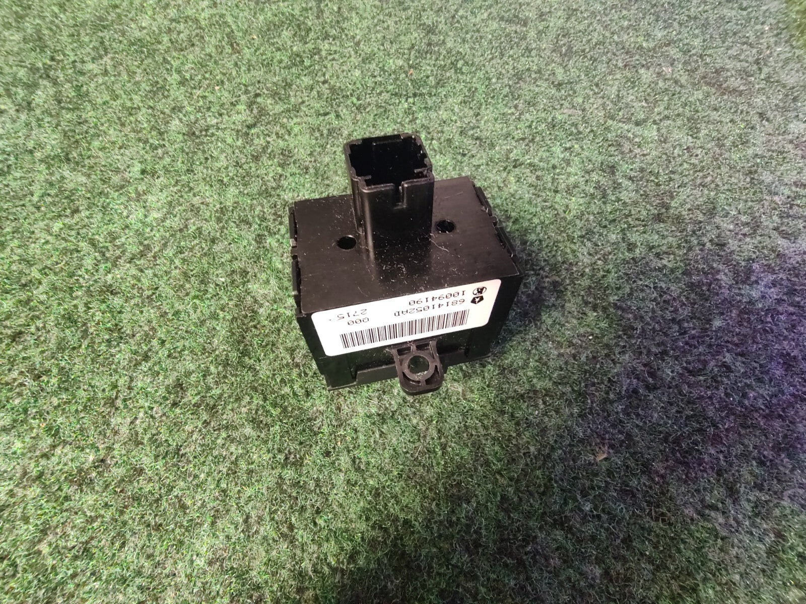 2015-2023 CHALLENGER CHARGER 300 DART DIMMER SWITCH OEM 68141052AD BL3