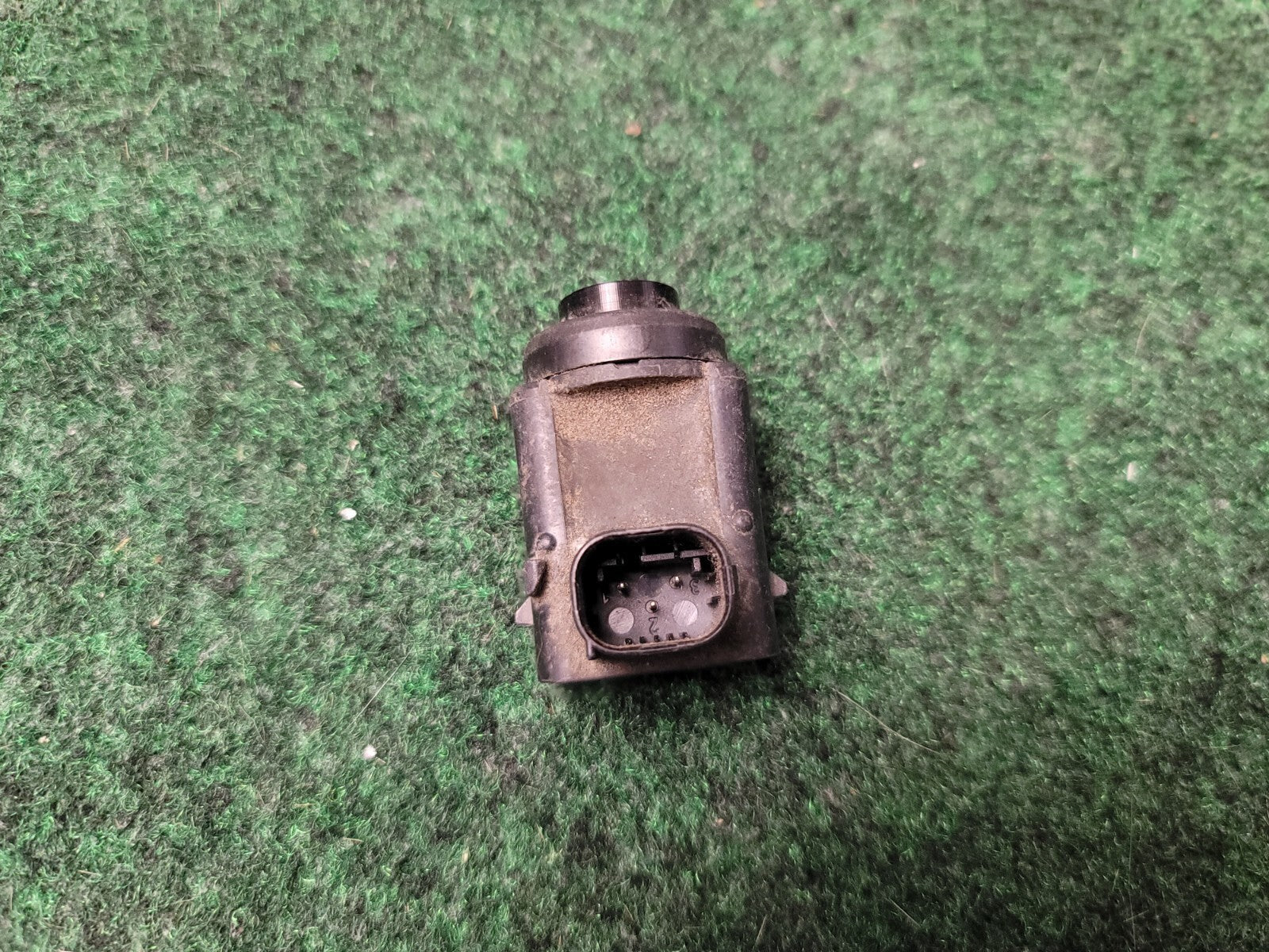 03-06 Lincoln Navigator Bumper Parking Assist Sensor OEM 2L1T-15K859-AA 9L2