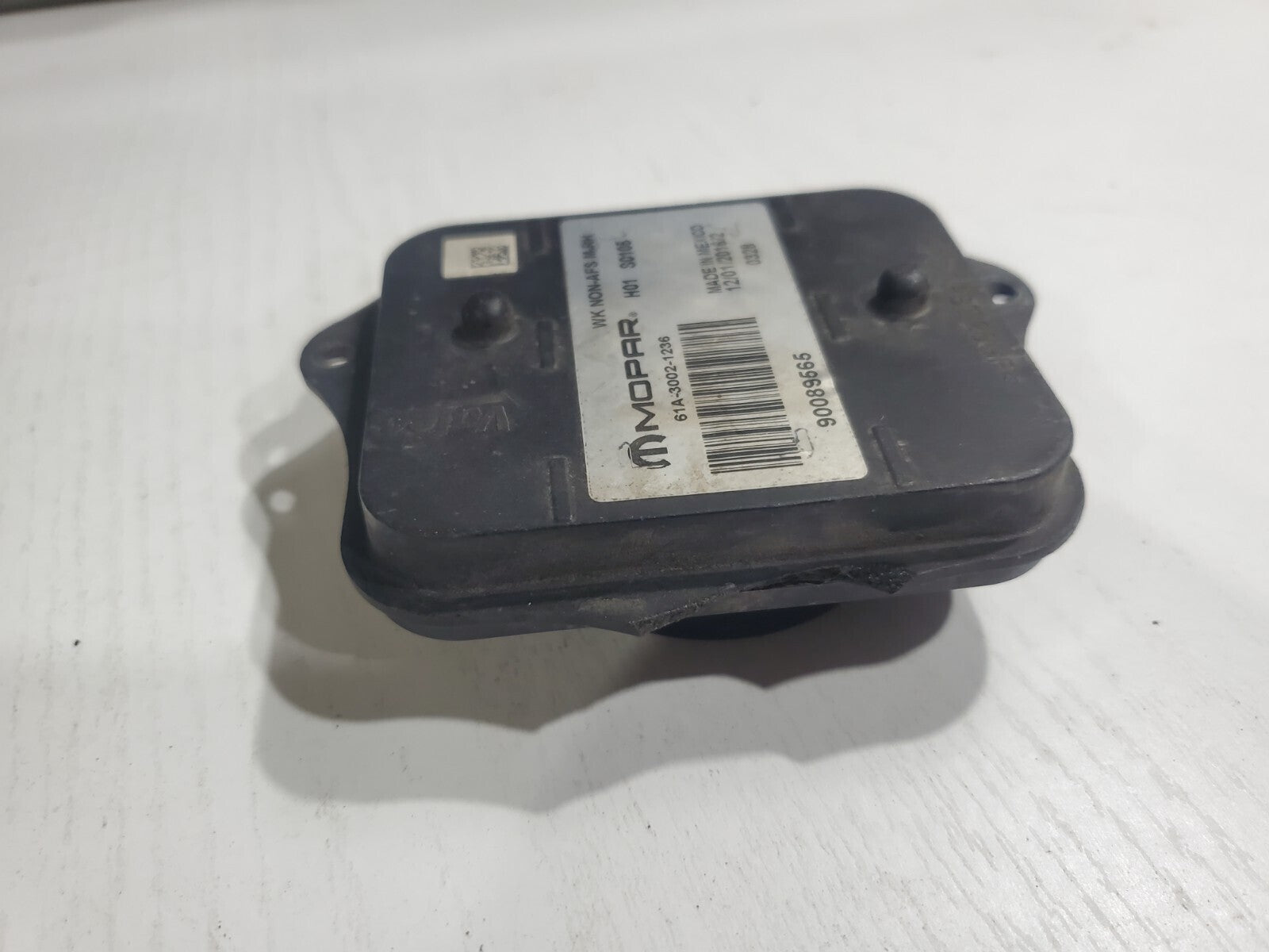 OEM For 14-20 Jeep Grand Cherokee Headlamp Leveling Module 61A-3002-1317 6L2