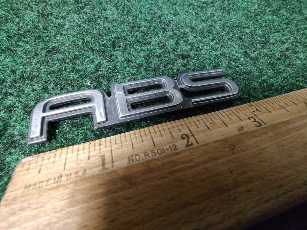 2001-2007 GMC 3500 SAVANA SIERRA ABS SIDE EMBLEM BADGE LOGO OEM 7S1