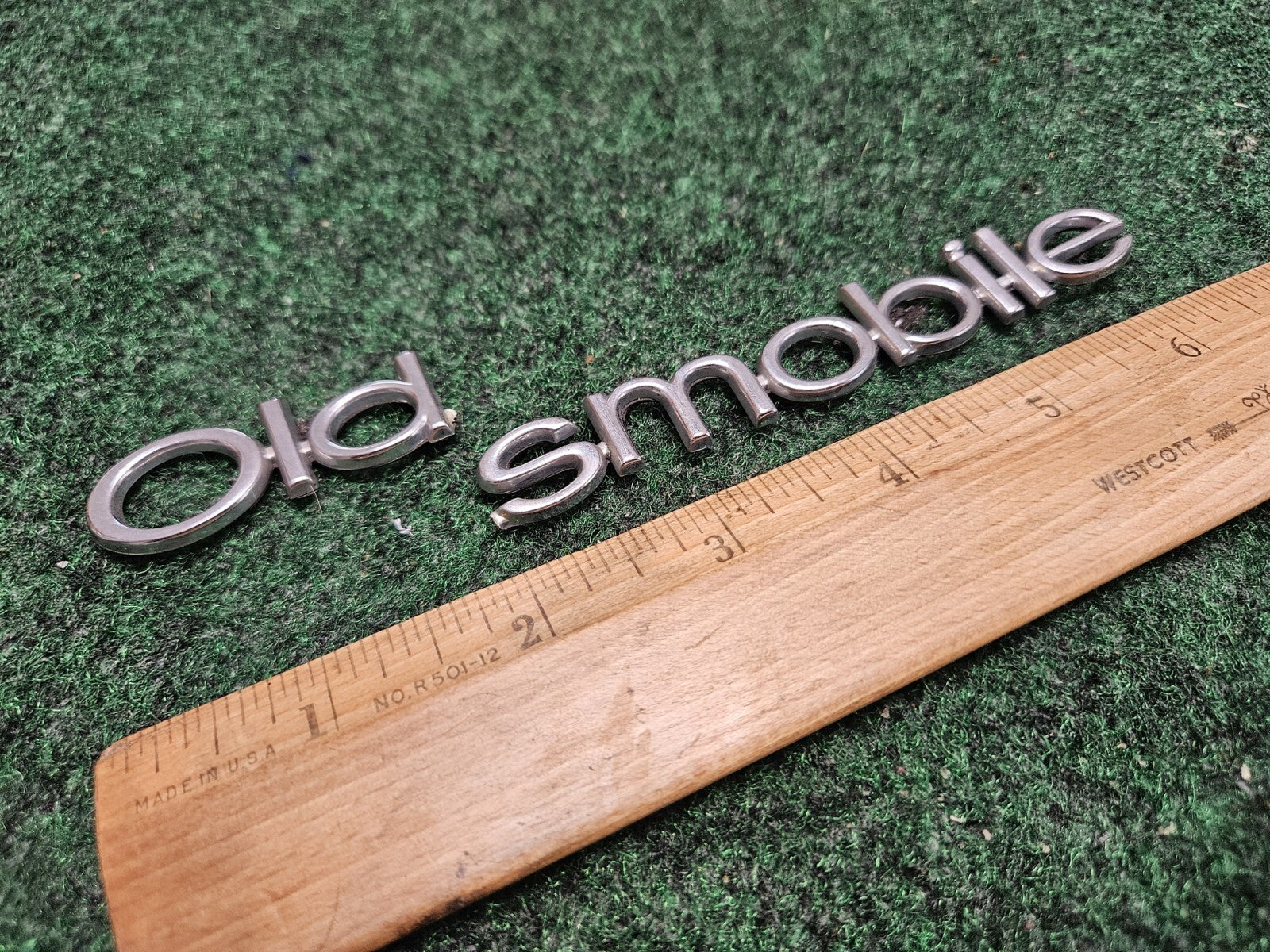 Oldsmobile OEM Chrome Emblem Badge Logo Nameplate Name Plate 6.25" Cracked 5M2