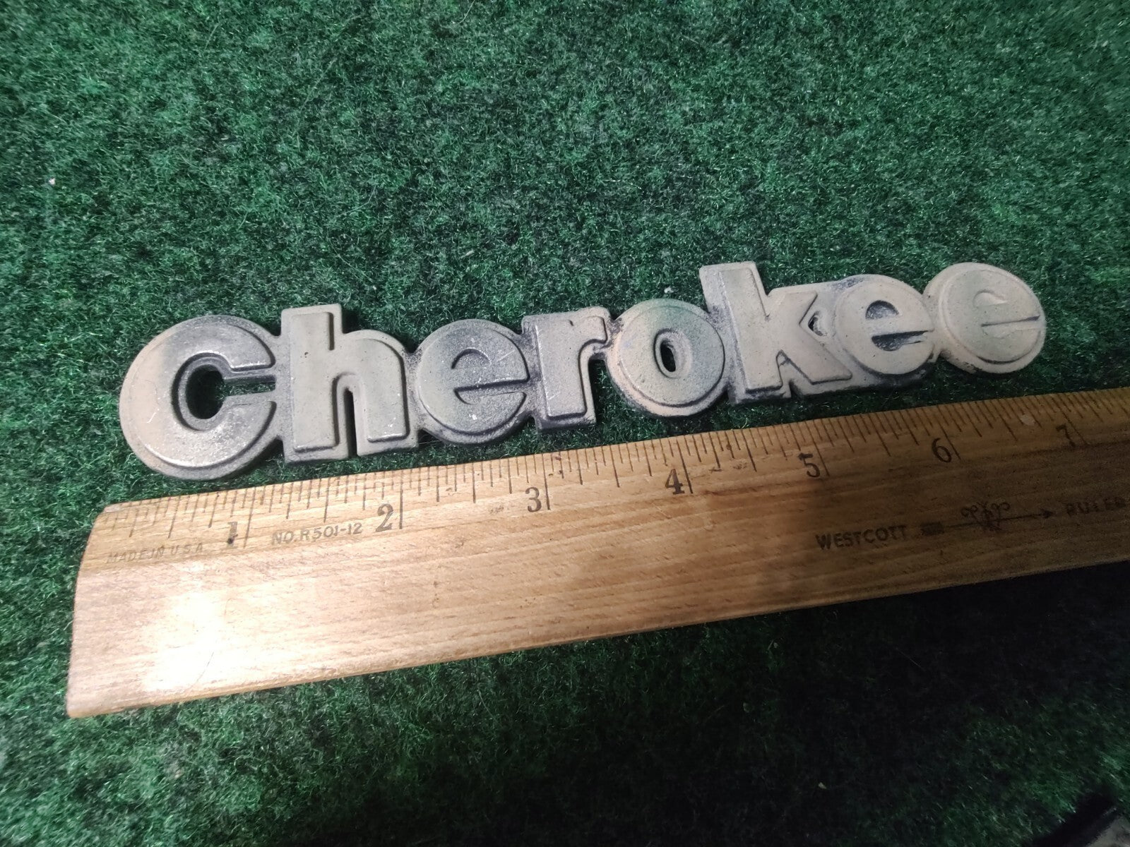 Jeep OEM Cherokee Metal 7.25" Vintage Emblem Badge Logo Nameplate Name Plate 4L4