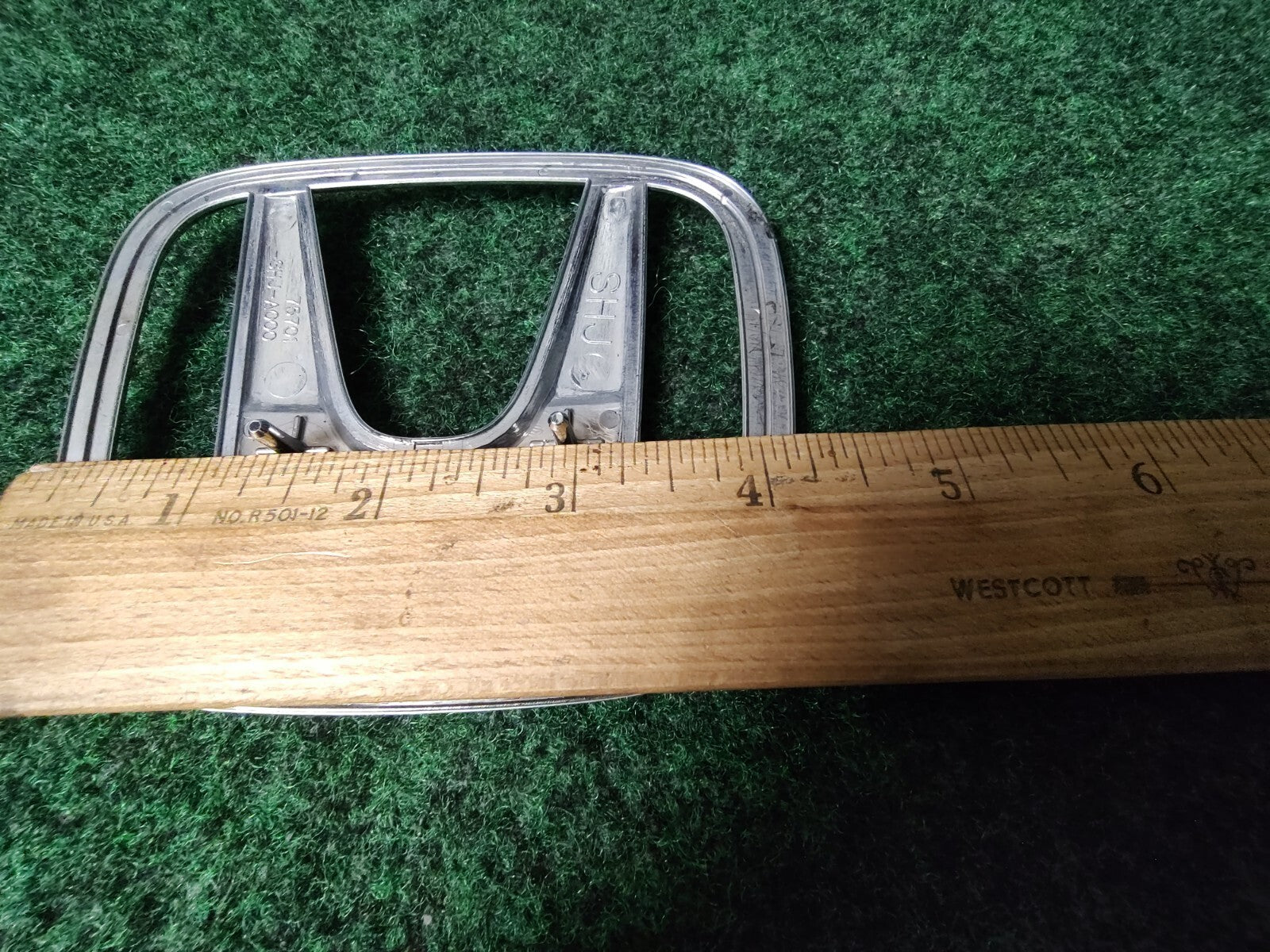 2005-2010 HONDA ODYSSEY REAR LIFTGATE EMBLEM LOGO SYMBOL 75701-SHJ-A000 OEM 7S1