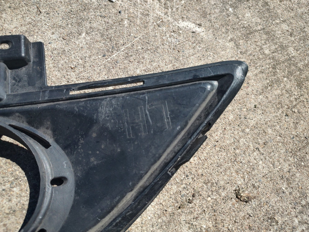 2013 2014 2015 2016 Ford Fusion Front Left Bumper Fog Lamp Grille Bezel OEM JT1