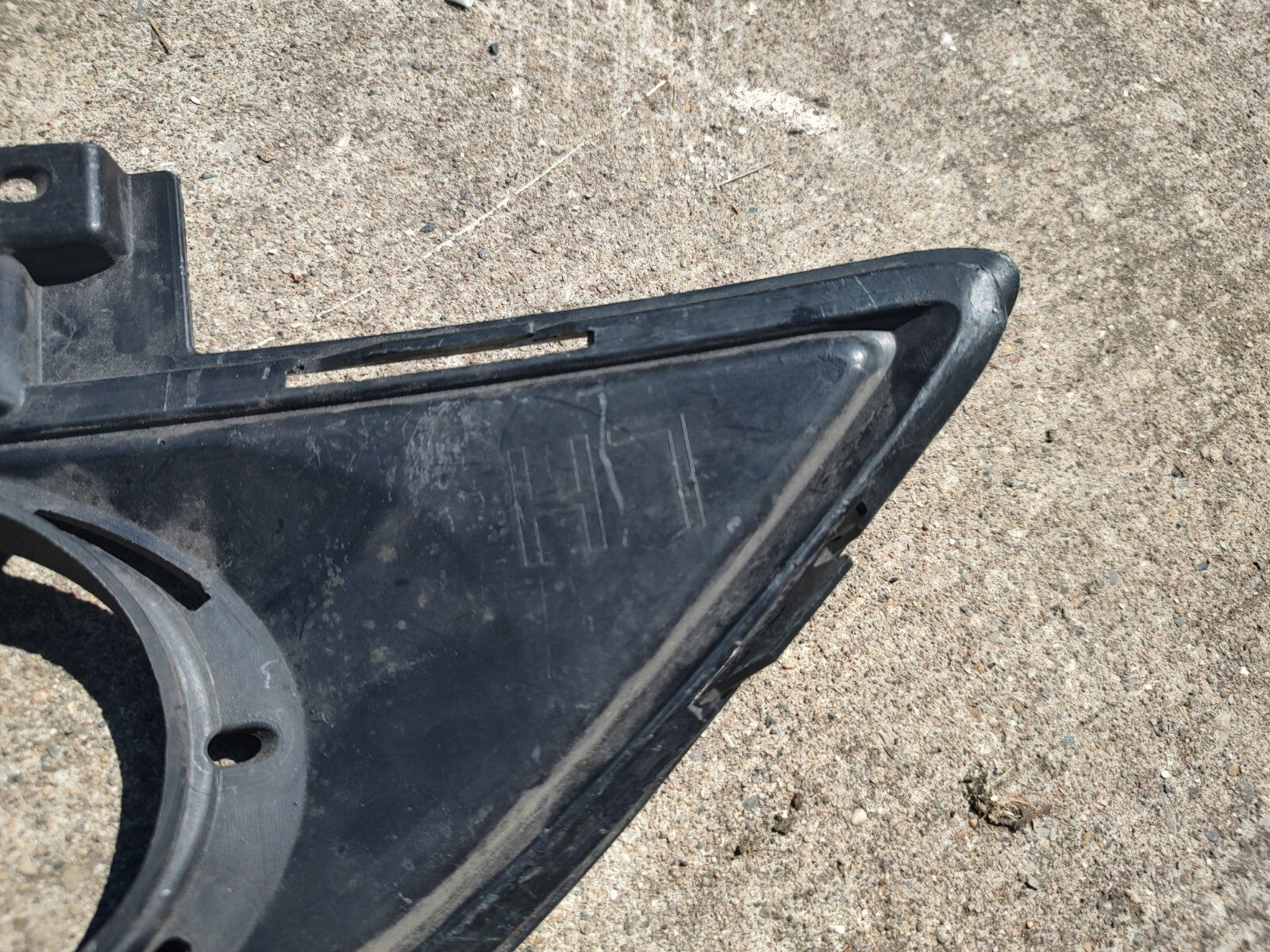 2013 2014 2015 2016 Ford Fusion Front Left Bumper Fog Lamp Grille Bezel OEM JT1