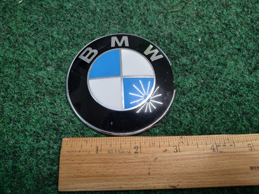 2011-2015 BMW ALPINA B7L Front BMW  Emblem Logo OEM Badge 8132375 2S7