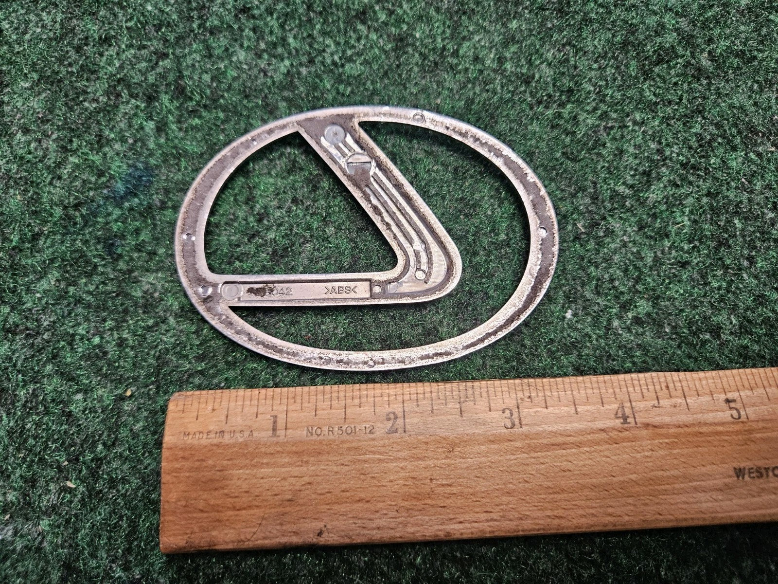 OEM Lexus 2005-2007 GS430 Rear Emblem Badge Logo Nameplate 2042 5M7