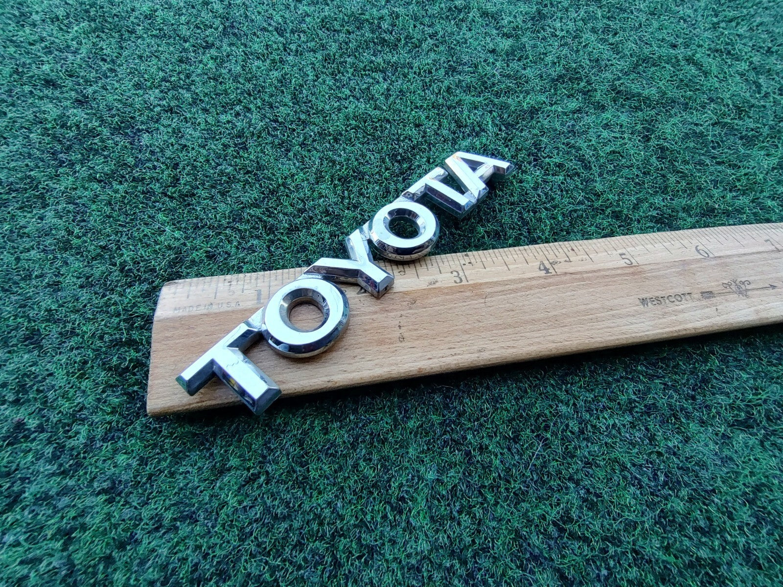 Toyota Chrome Plastic 4.5" Emblem Badge Logo Nameplate Name Plate Insignia 10L4