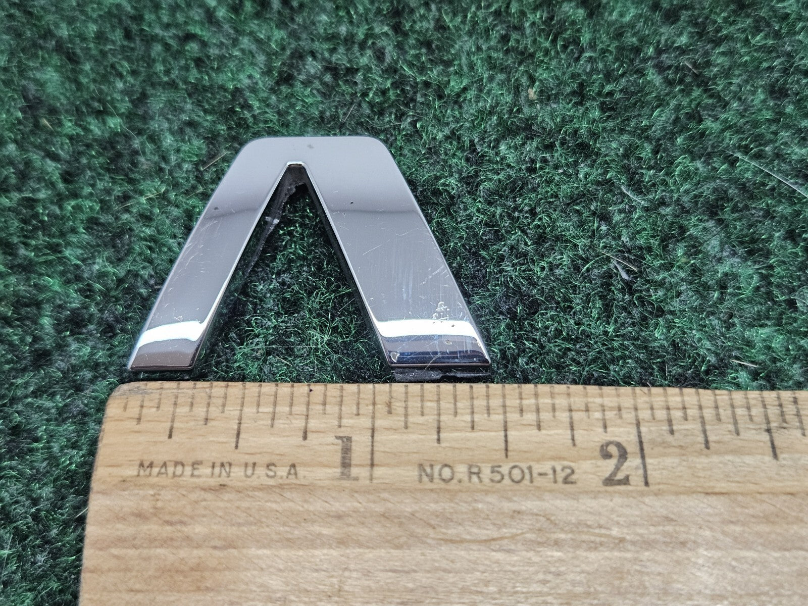 OEM "V" Chrome Individual Letter Lettering Emblem Badge Logo 3D Nameplate 7S7