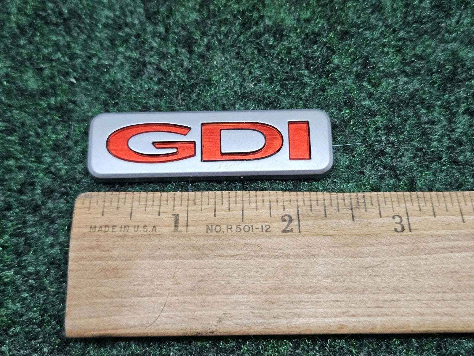 KIA SORENTO SPORTAGE OPTIMA RIO GDI REAR EMBLEM LOGO BADGE SYMBOL USED OEM 7S7