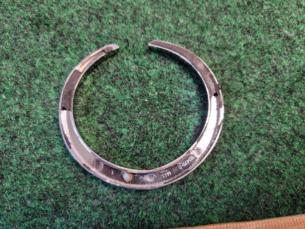 2002 2003 2004 Cadillac DeVeille OEM Chrome Wreath Emblem Badge Logo 92479-2 1M9
