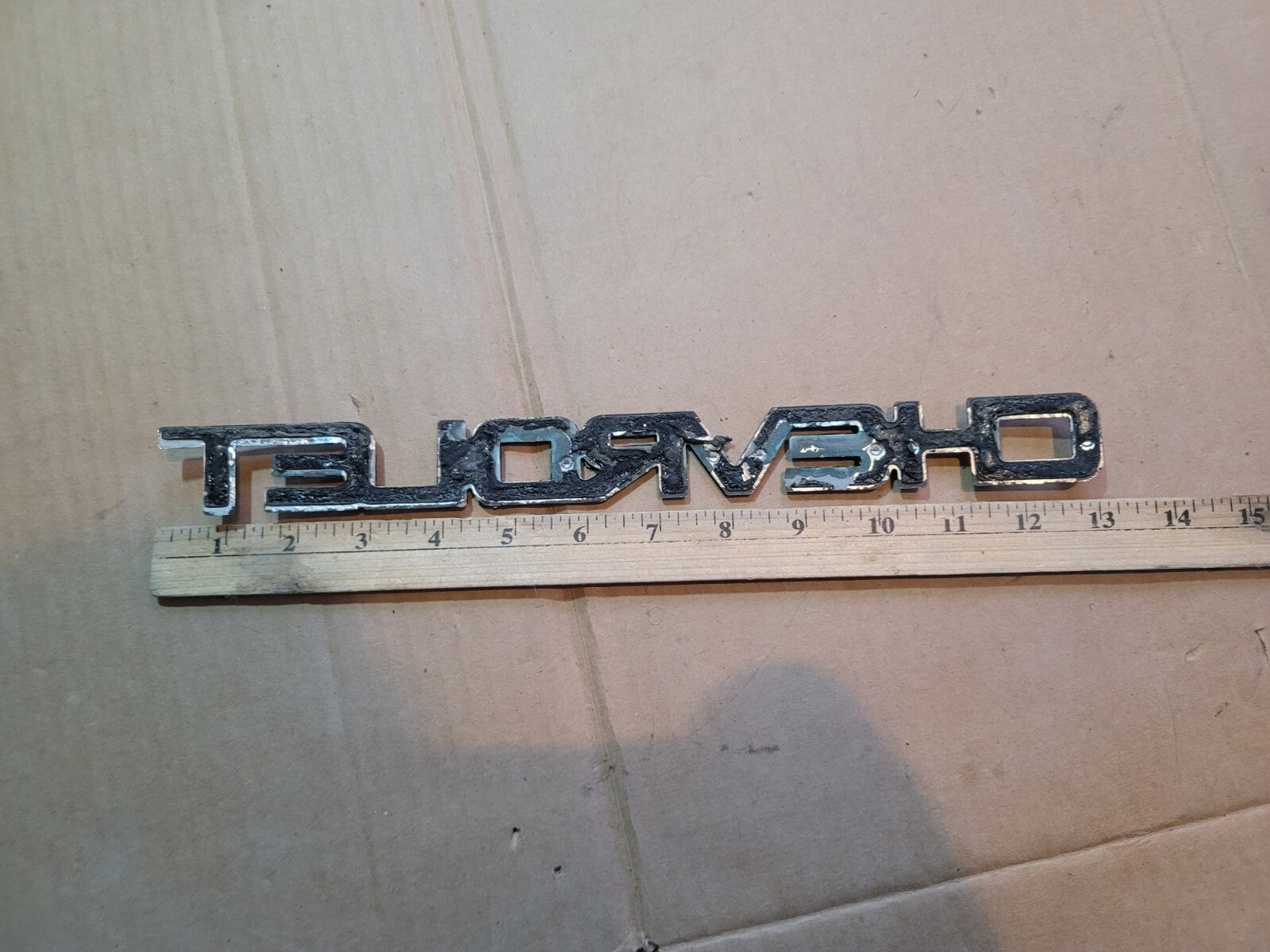 OEM 15998983 Rear Emblem Badge 92-07 Chevrolet Silverado Blazer Tahoe 13" CL4