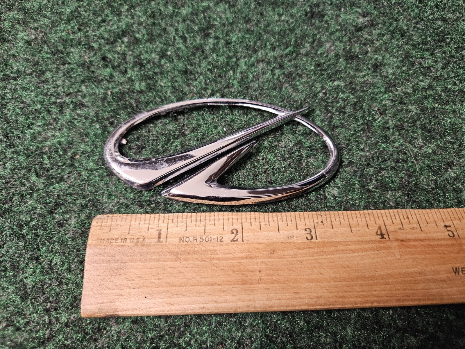 Vintage OLDSMOBILE Chrome EMBLEM SYMBOL BADGE OEM Nameplate Logo 4" 4S1