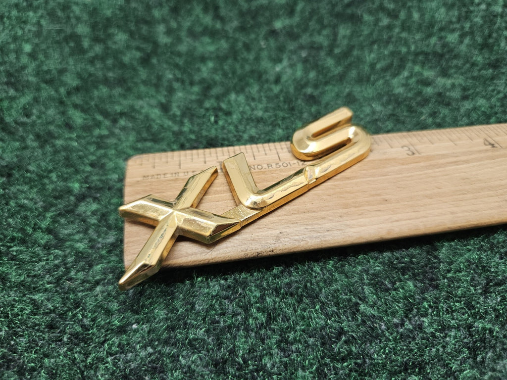 2000-2004 Toyota Avalon XLS Gold Emblem Logo Badge Trunk  Rear Genuine GL2
