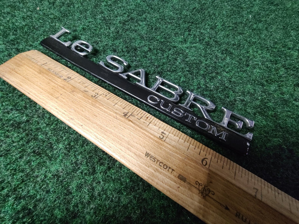 BUICK LESABRE CUSTOM - OEM EMBLEM BADGE SYMBOL LOGO NAME PLATE 6S5