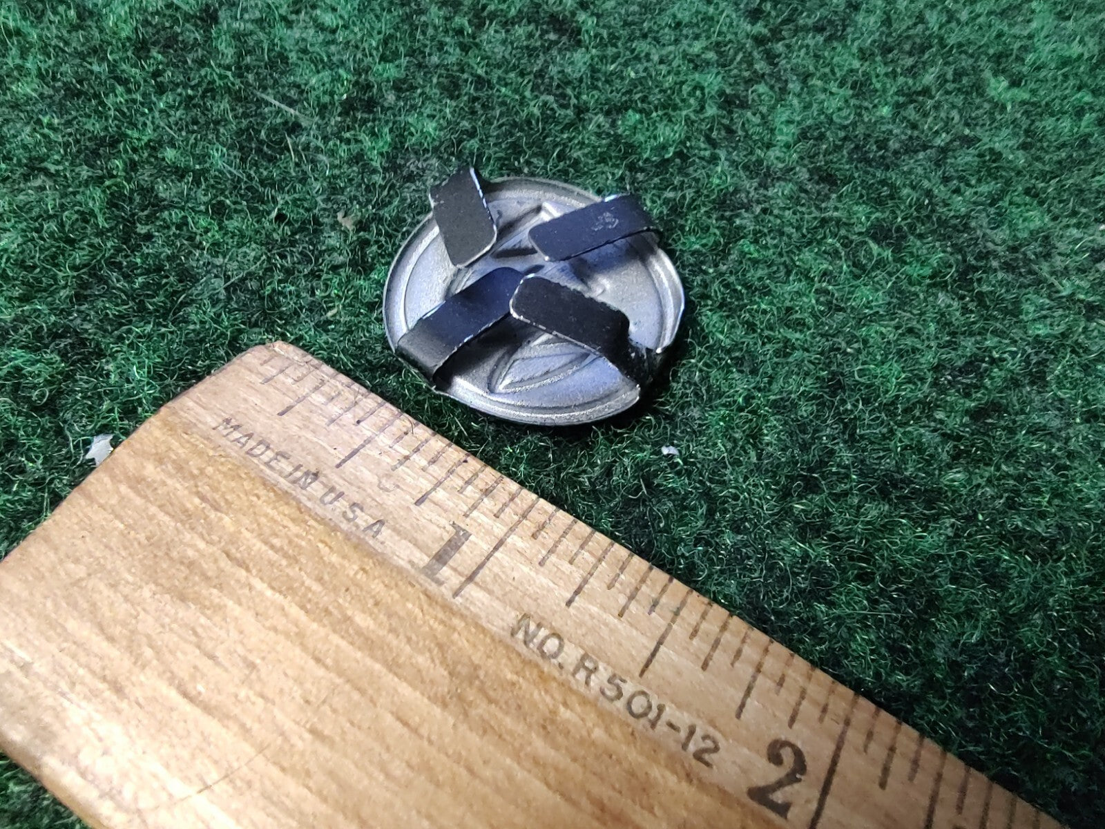 Buick OEM Steering Wheel Horn Pad Emblem Badge Logo Nameplate Name Insignia 3S6