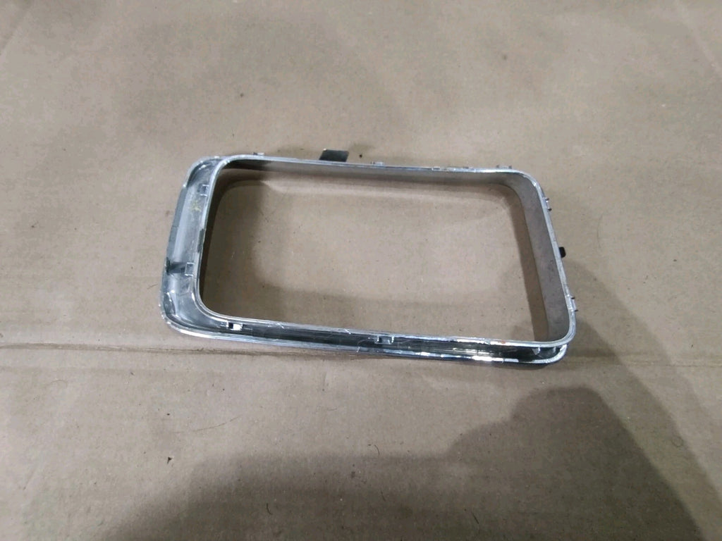 2013-2019 JEEP GRAND CHEROKEE CHROME GRILL GRILLE BEZEL 68143134AB OEM EL1