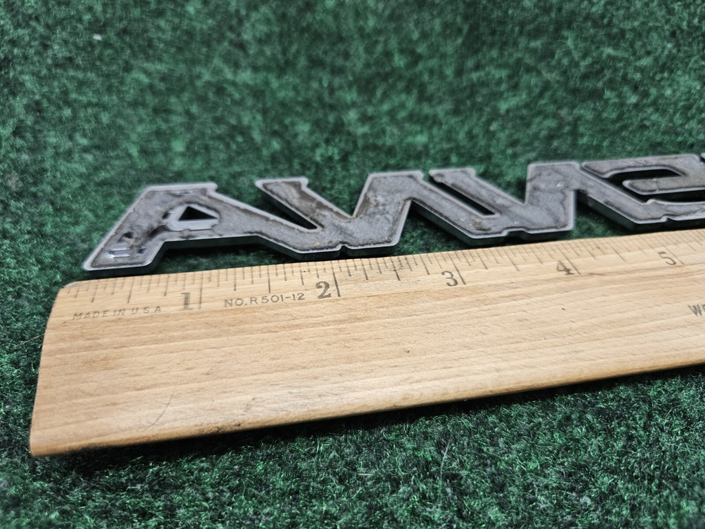 Toyota Sienna Rear Liftgate Lid 9" Inch Emblem Nameplate Name Plate OEM Logo GL1
