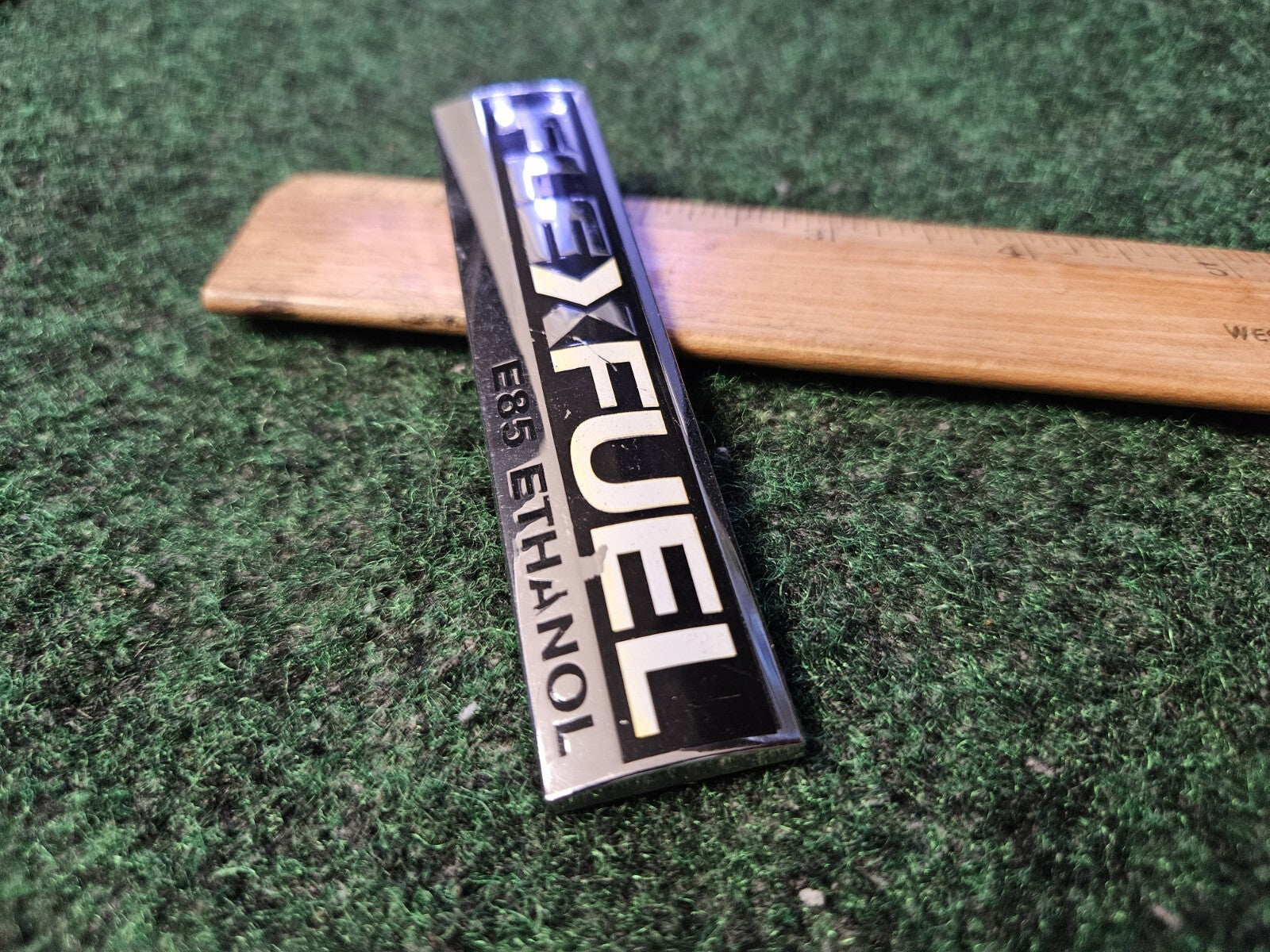 Chevy Flex Fuel E85 Ethanol Emblem Badge Decal Chevrolet OEM 15910899 5M1