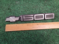 00 01 02 03 04 05 06 CHEVROLET SILVERADO 1500 SIDE EMBLEM BADGE 15707431 1M8