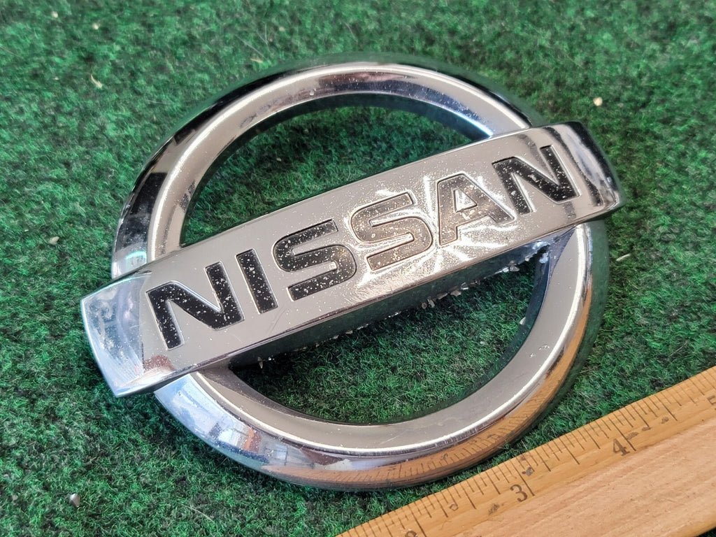 2004-2009 Nissan Quest Front Grille Emblem Logo Badge Sign 65890-5Z000 1M4