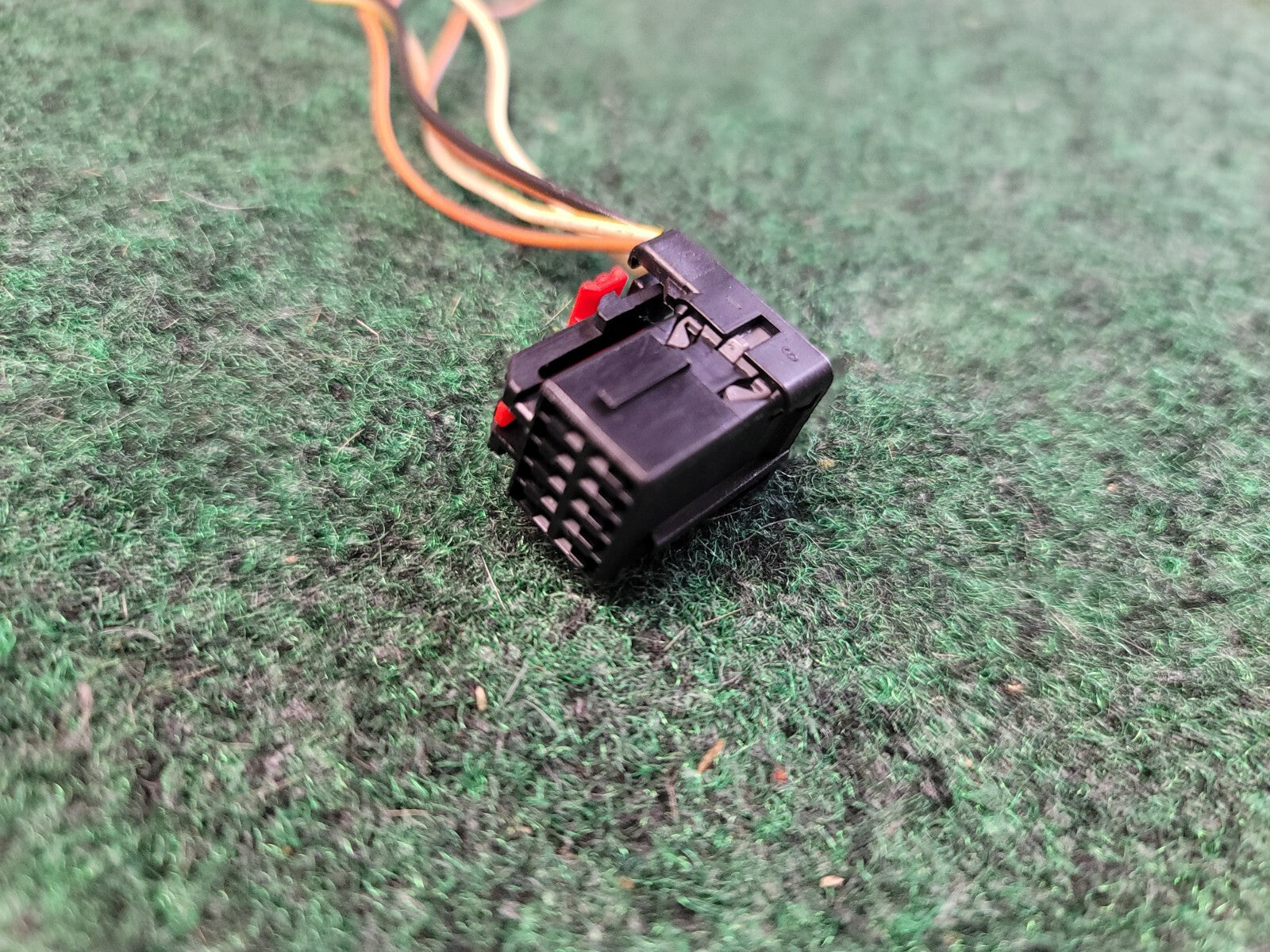 2011 2012 2013 Jeep Grand Cherokee HEAD LIGHT SWITCH WIRE For P68029265AC 2L6