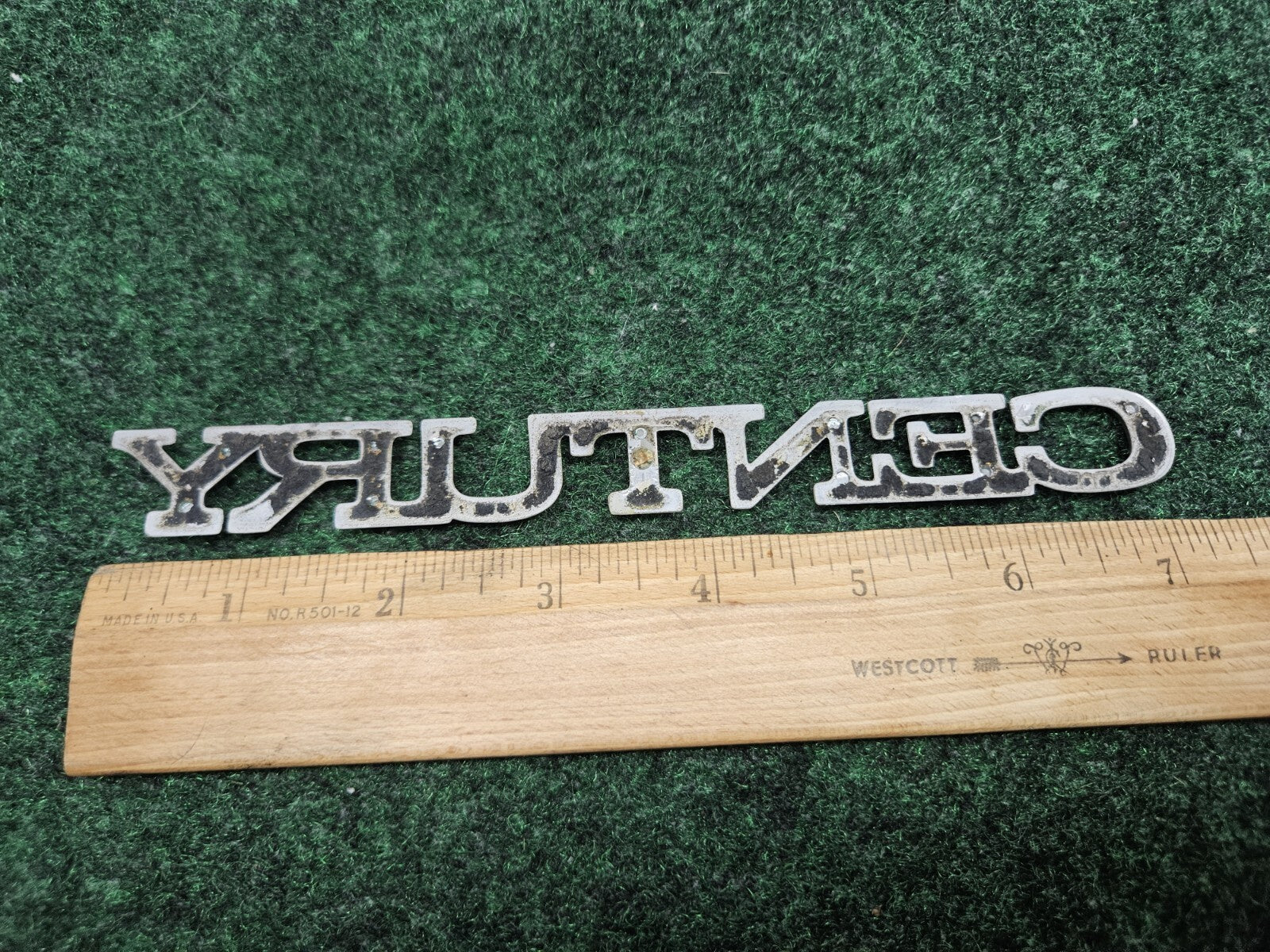 90 91 92 93 94 95 96 BUICK CENTURY SIDE EMBLEM BADGE SYMBOL LOGO OEM GL2