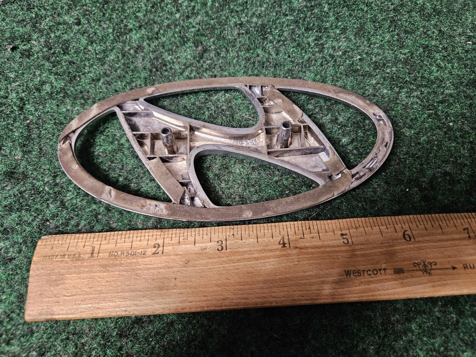 Hyundai Emblem Logo Symbol Badge Chrome OEM Nameplate Name Plate ~6" 2L4