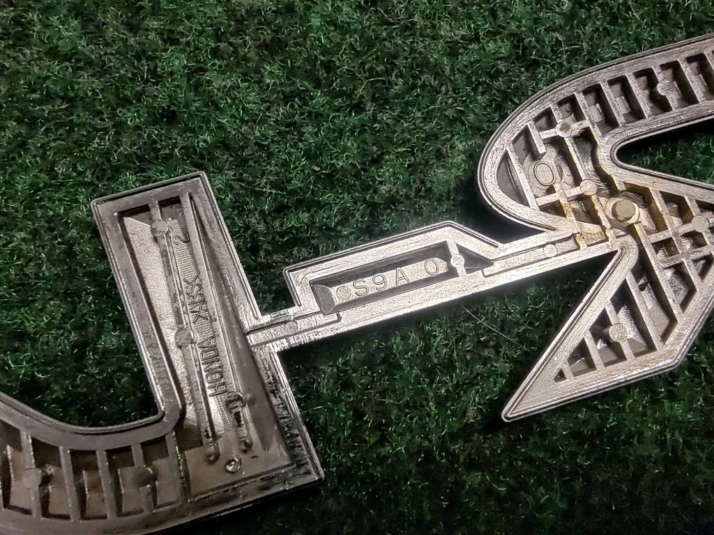2002-2006 Honda CR-V CRV Emblem Logo Letters Badge Trunk Gate Rear Chrome 2S1