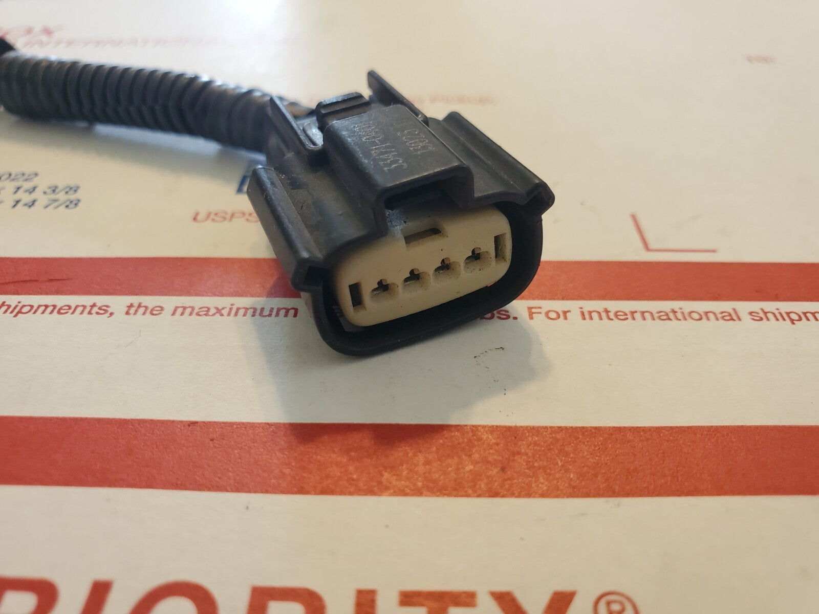 Unkown Make / Model 4 Wiring Wire Pigtail Connector 4L1