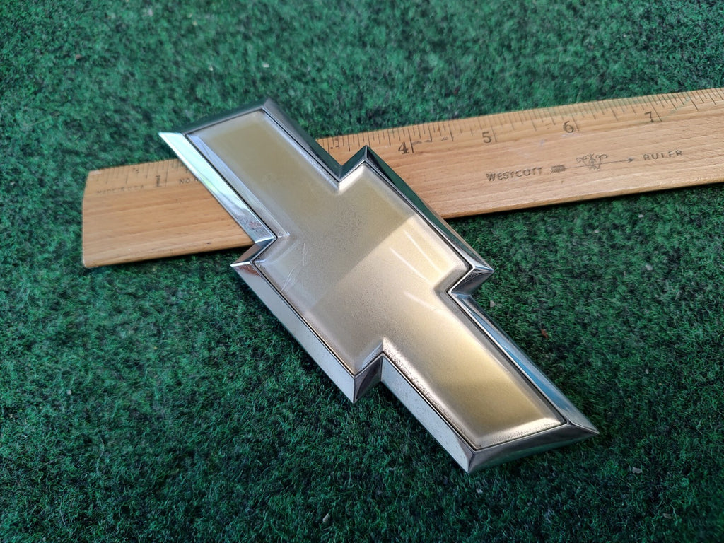 2008-2012 Chevy Malibu Rear Trunk Emblem Logo Badge Bowtie Bow Tie OEM 2M9