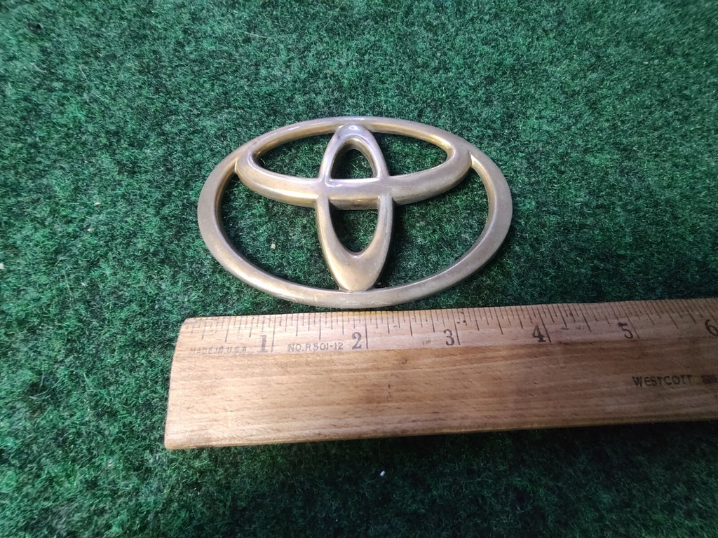 Toyota Chrome Emblem Logo Symbol Name Plate Gold See Measurements 4" 1S9
