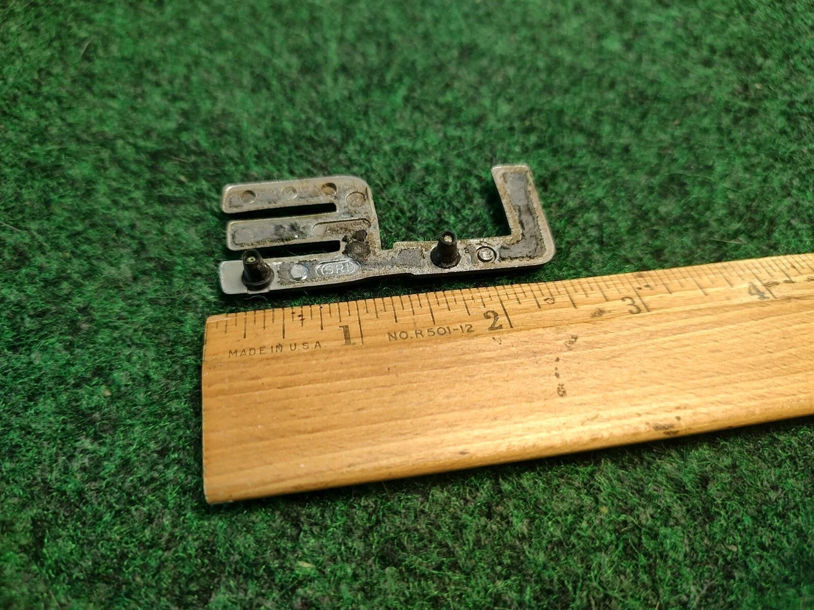 Toyota OEM LE Chrome Emblem Badge Logo Nameplate Name Plate 2S2
