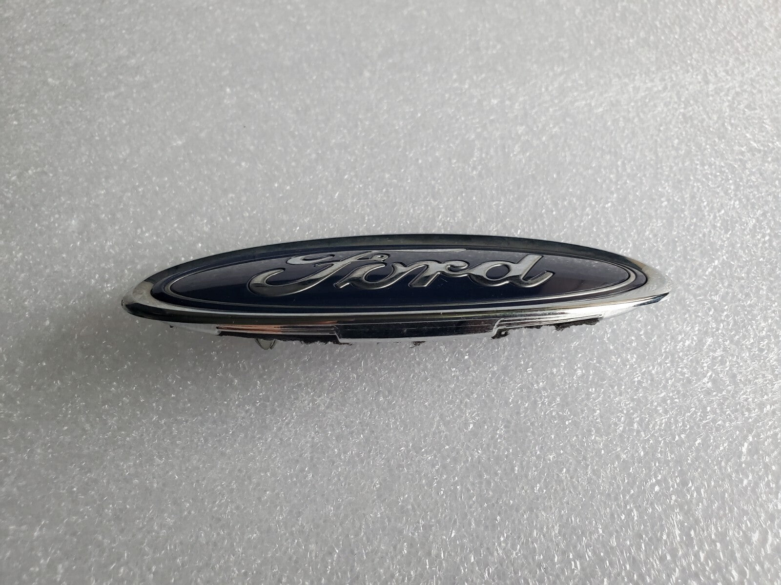 2013-2018 Ford Fusion Rear Trunk Deck Lid Emblem Logo Badge DS73-402A16-AC 2L2