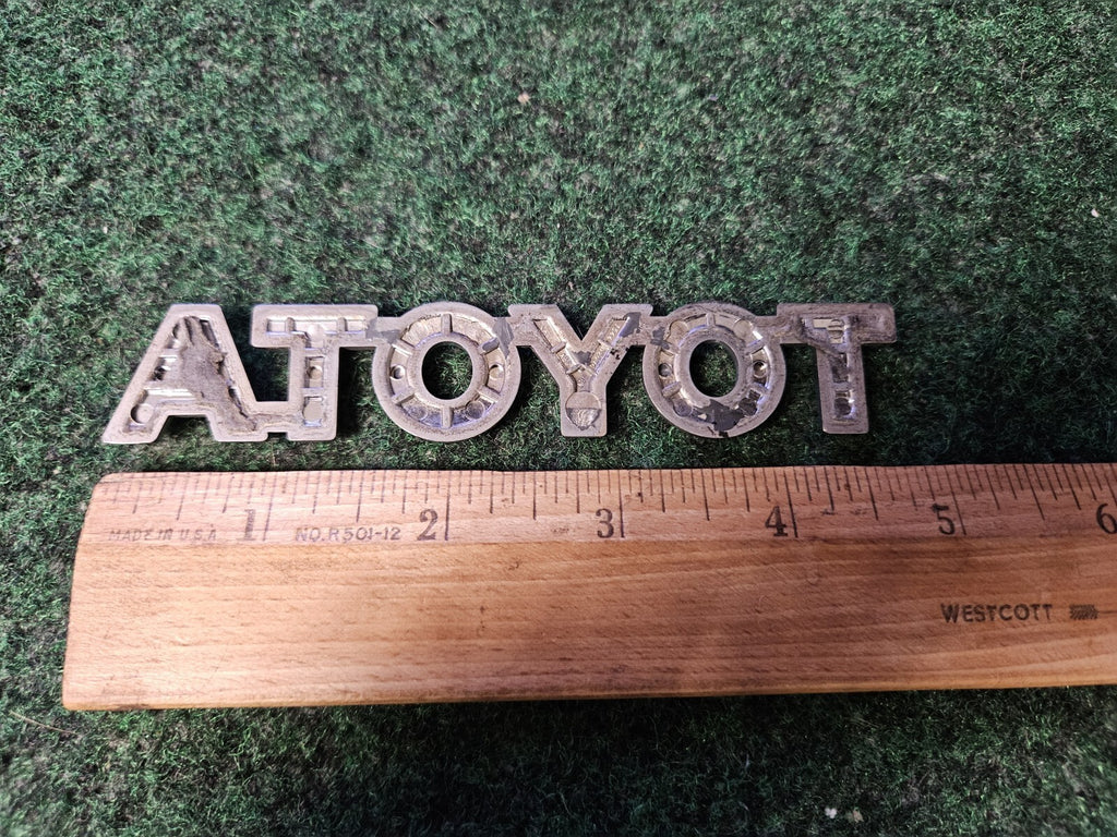 2003-2008 Toyota Matrix Liftgate Emblem Logo OEM 75441-02070 Trunk Rear Oem 5L9