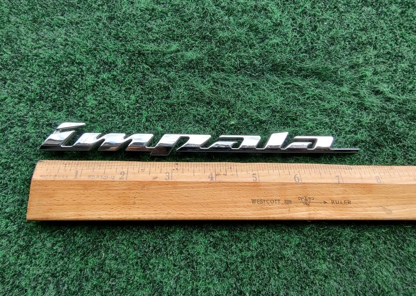 00 01 02 03 04 05 CHEVROLET IMPALA REAR LID EMBLEM LOGO BADGE SYMBOL OEM 5S2