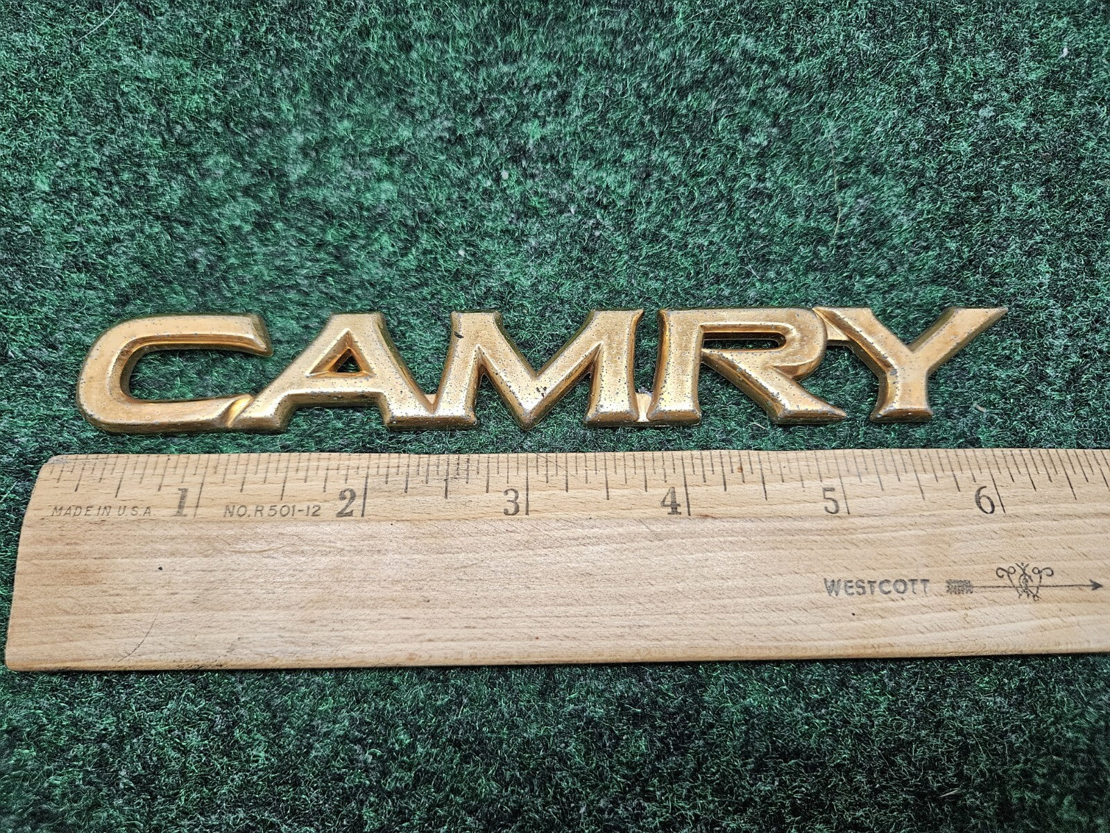 Toyota Camry Gold Trunk Emblem Badge Decal Logo OEM Genuine 75442-AA010 GL1