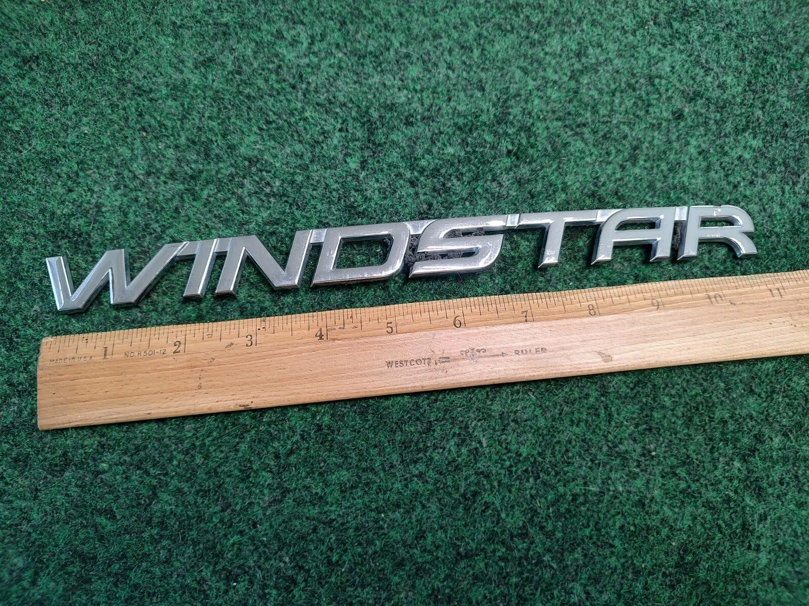 99 00 01 02 03 FORD WINDSTAR REAR CHROME EMBLEM LOGO BADGE SYMBOL USED OEM 2S2