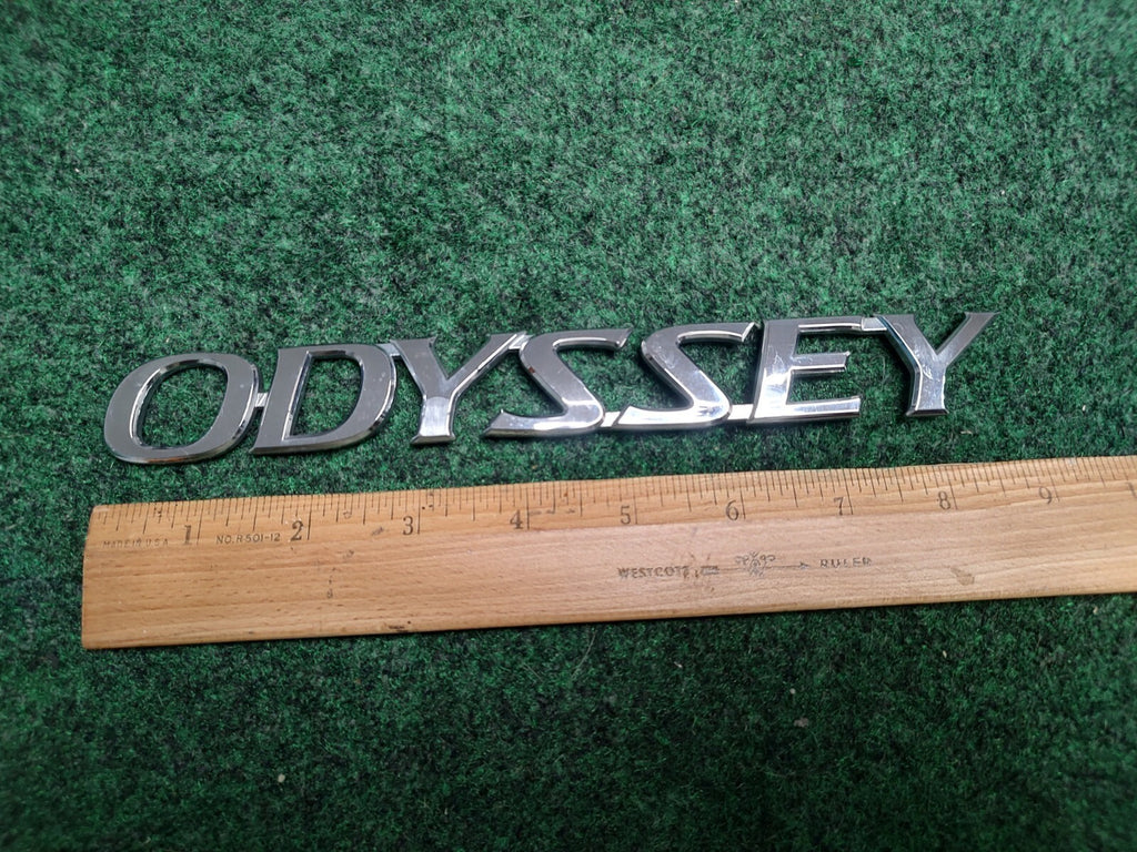 2005-10 HONDA ODYSSEY REAR GATE LID EMBLEM LOGO BADGE SYMBOL CHROME LETTERS 2S4