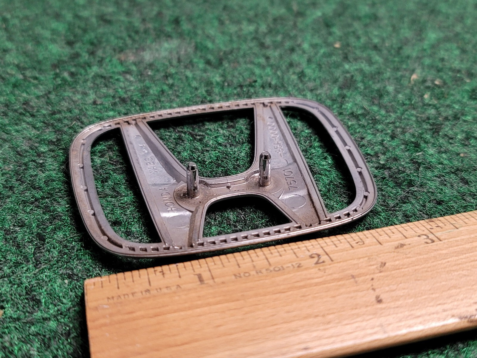 2001-2005 HONDA CIVIC EX DX LX COUPE SEDAN REAR EMBLEM LOGO 75701-S5A-0000 1M3