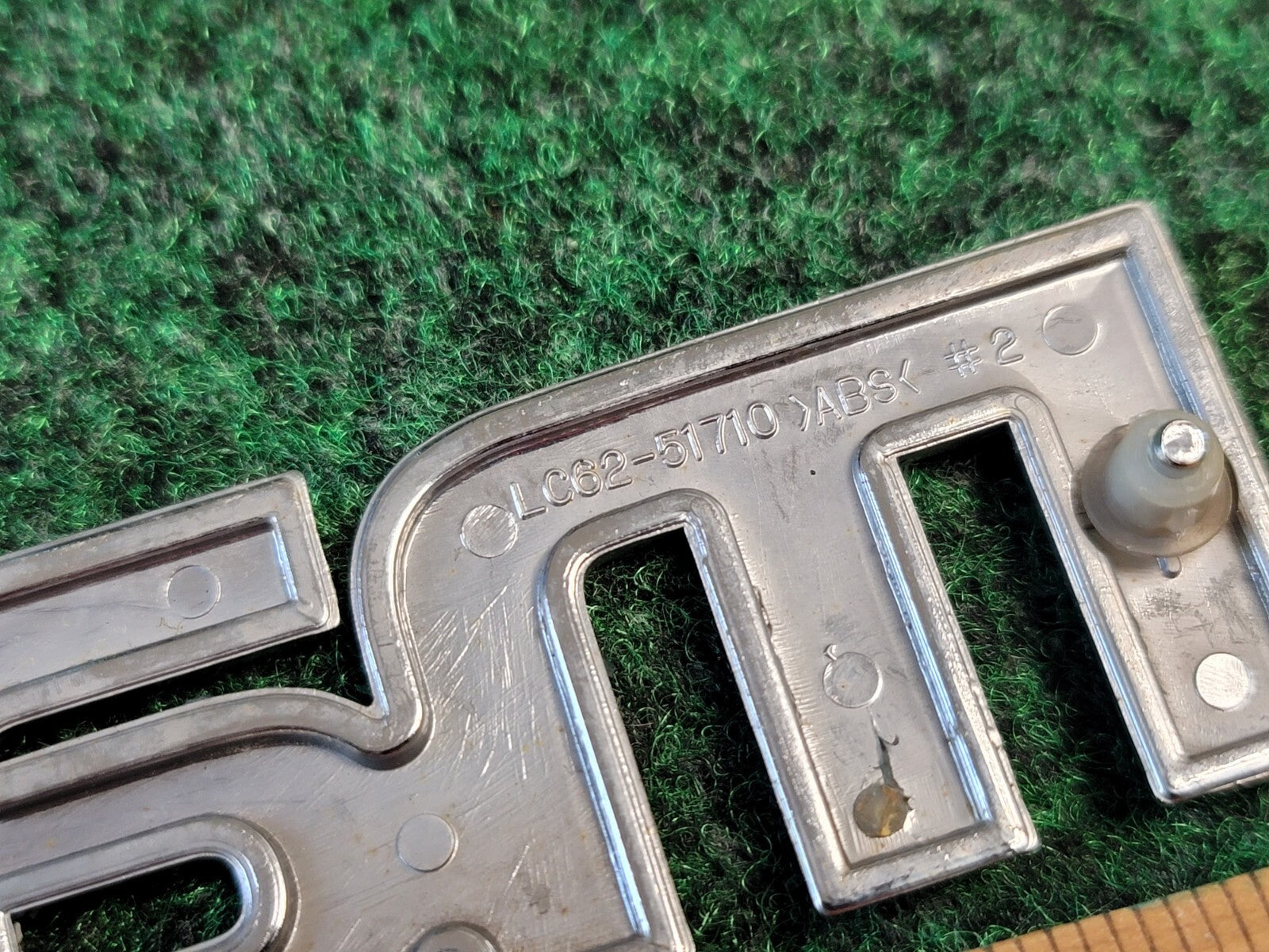 2000-2006 Mazda MPV Rear Emblem Name Plate LC62-51710 1M9