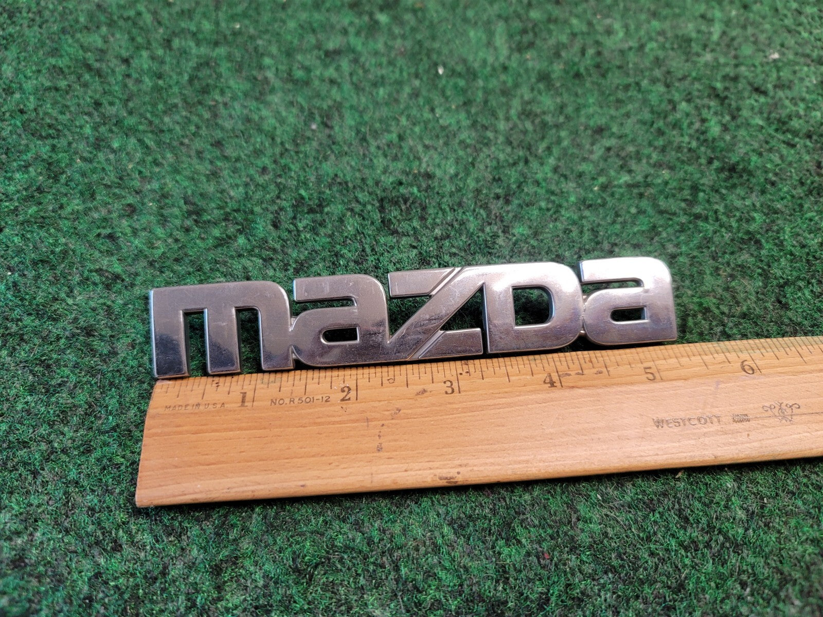 1999 00 2001 2002 2003 Mazda Protege Rear Trunk Nameplate Emblem B25D-51-710 2M7