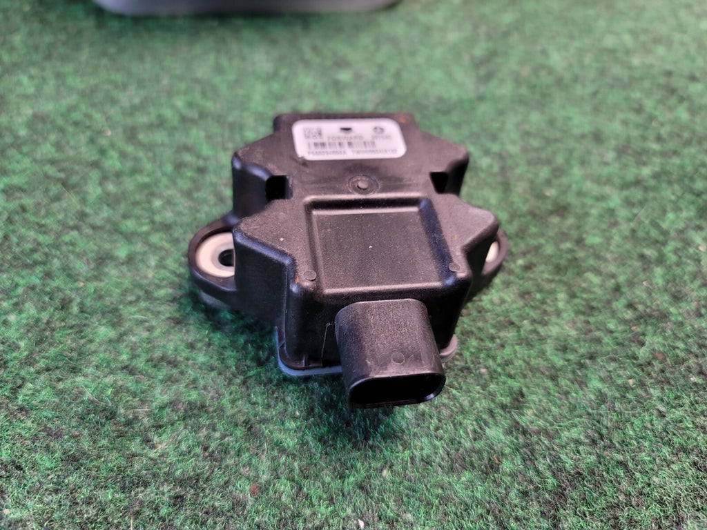2011-2018 Grand Cherokee Durango YAW Rate Dynamics Sensor Module 56029469AA 2M3