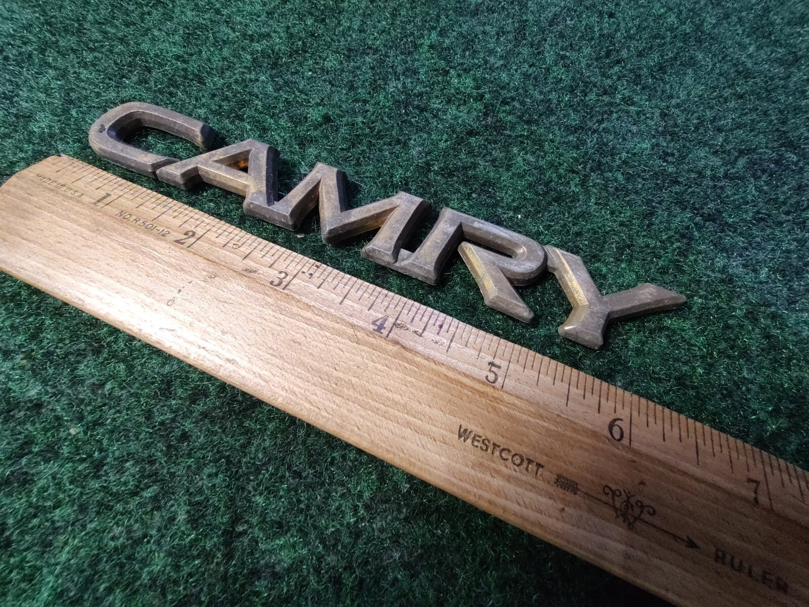 Toyota Camry Gold Trunk Emblem Badge Decal Logo OEM Genuine 75442-AA010 6S4