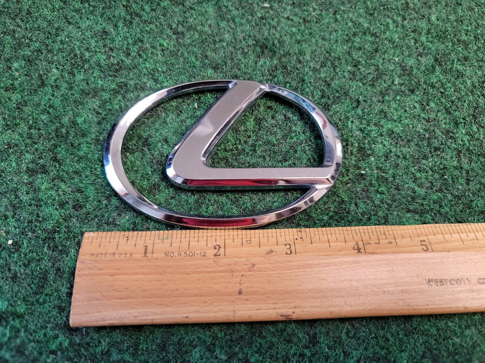 1992-1996 LEXUS ES300 ES 300 REAR EMBLEM BADGE SYMBOL LOGO  2198 OEM 2M1
